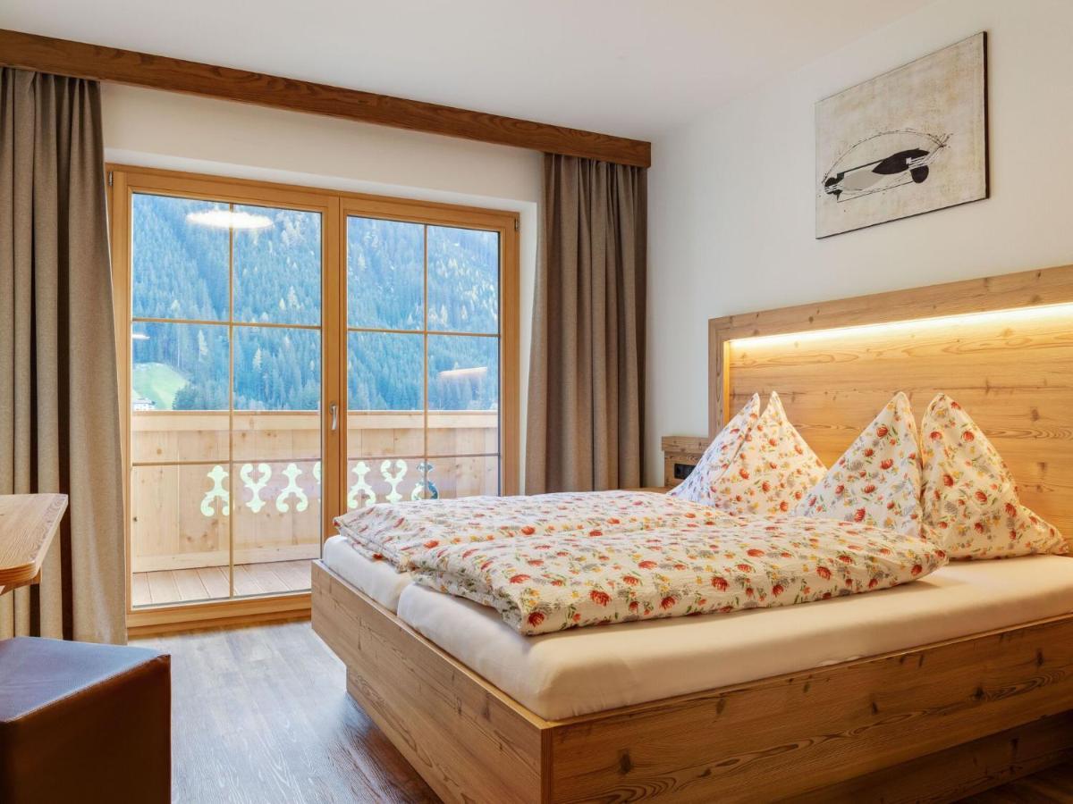 Apartment In Zillertal Arena Ski Area With Sauna Валд им Пинцгау Екстериор снимка